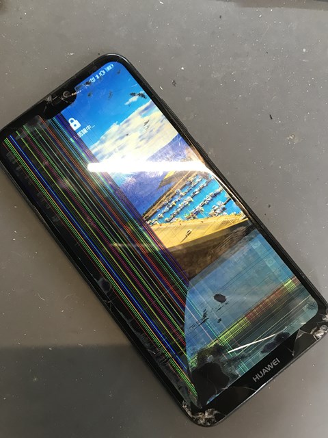 埼玉県川口市でアンドロイドを修理するならなおるとつかえる！最短即日修理！安い！画面割れ ガラス割れ タッチ不良 液晶交換 バッテリー交換 充電コネクタ修理 フレーム修正 水没 データ移行 データ救出